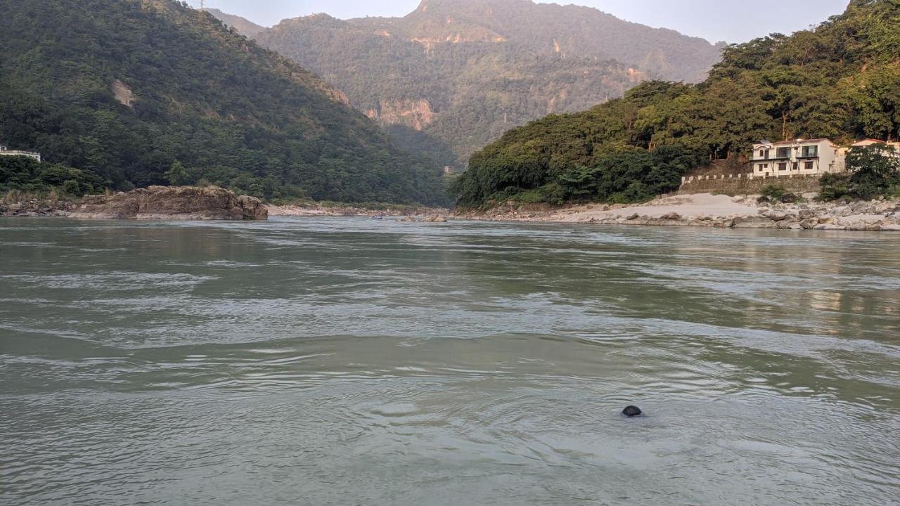 H7 Stay On The Ganges, Yoga & Spa Resort, Rishīkesh Exteriör bild